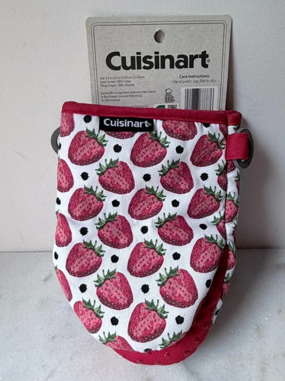 Cuisinart Strawberry kitchen Mitt - White & red